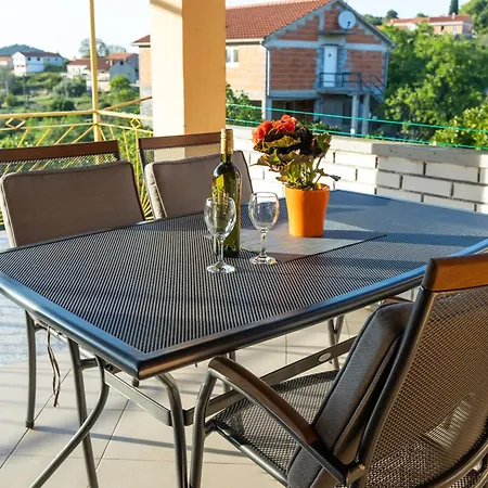 Vesna Apartamento