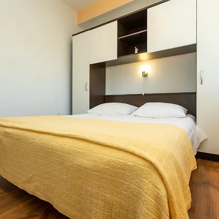 Vesna Apartamento *